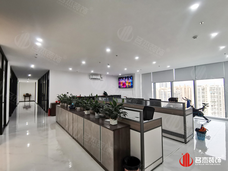 開(kāi)放辦公區(qū)